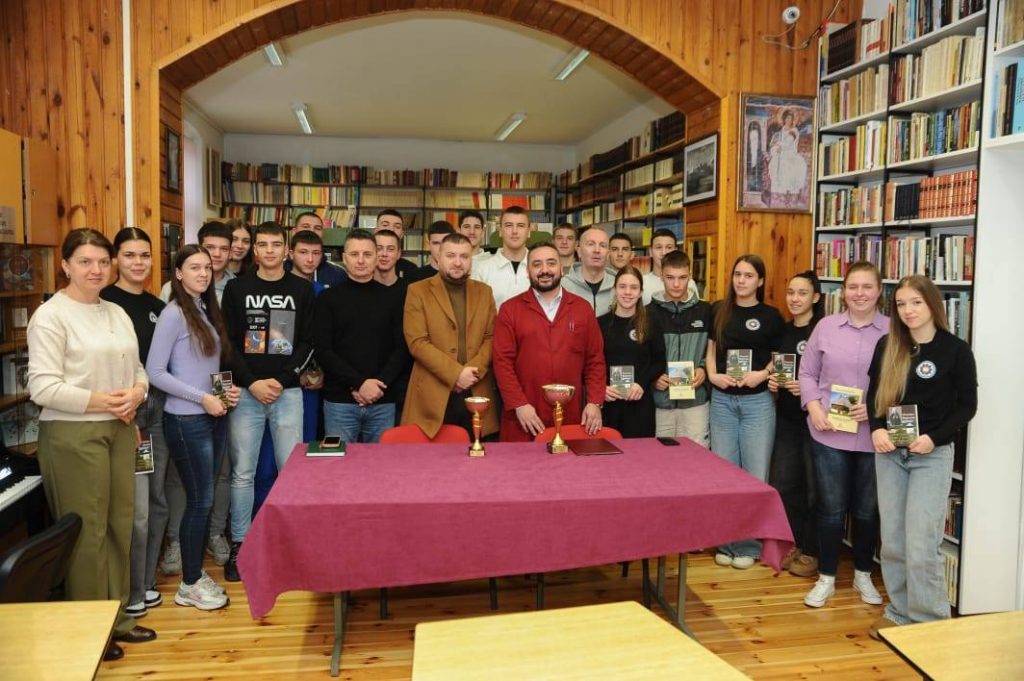 603752471_1824560388473609_6023504836605816141_n (1)